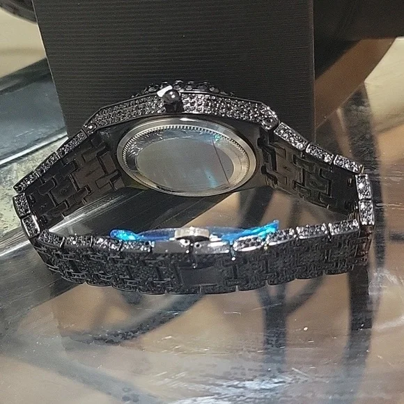 Mens Luxury Full Iced Out Black CZ Hip Hop Blinged-out Watch